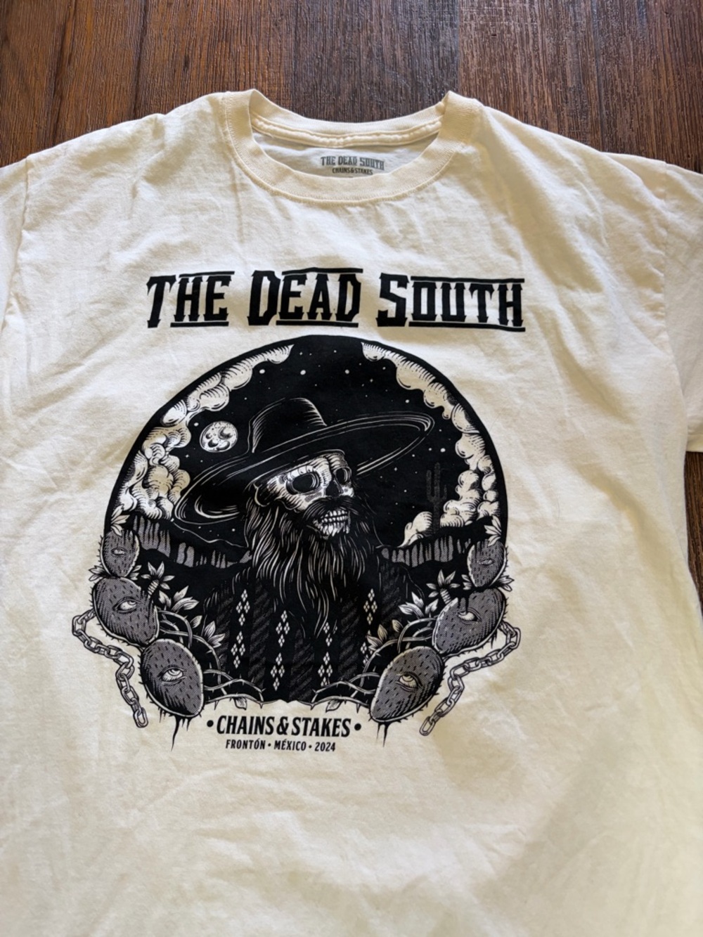 Men's The Dead‎ South T-Shirt White Spell-Out L Country Bluegrass Canada Banjo